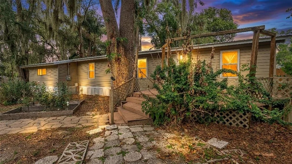 Photo of 3317 OAK MEADOWS LANE