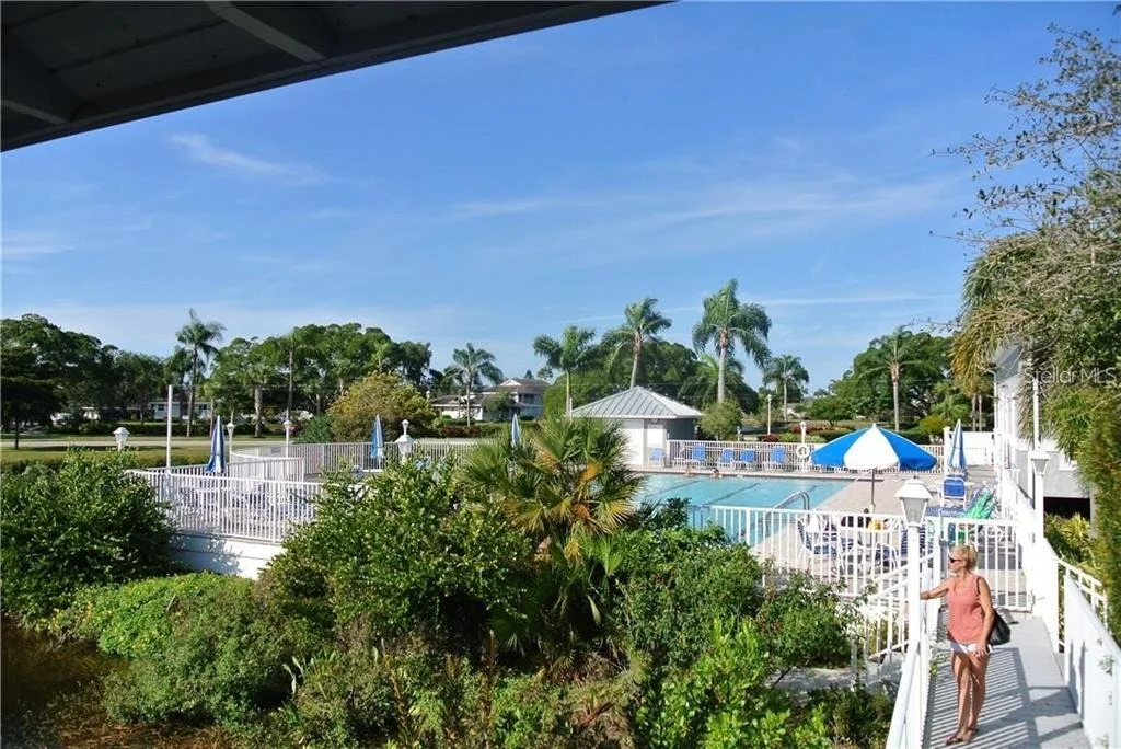 Photo of 950 WATERSIDE LANE