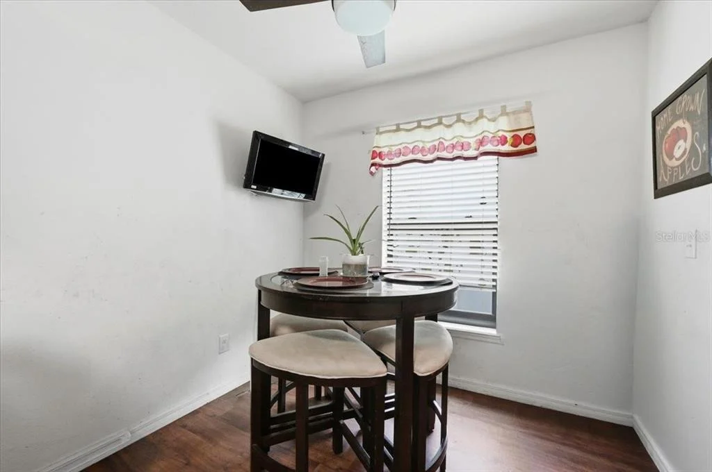 Photo of 1603 ELLINGTON DRIVE