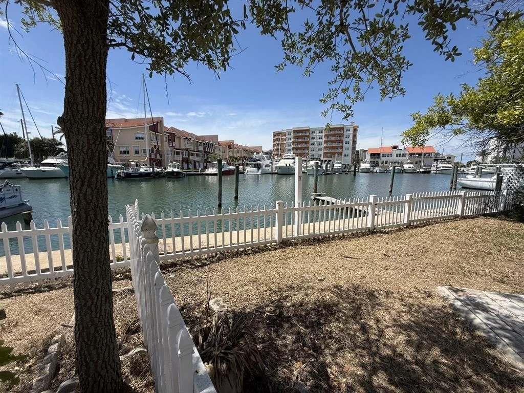 Photo of 249 BOCA CIEGA DRIVE
