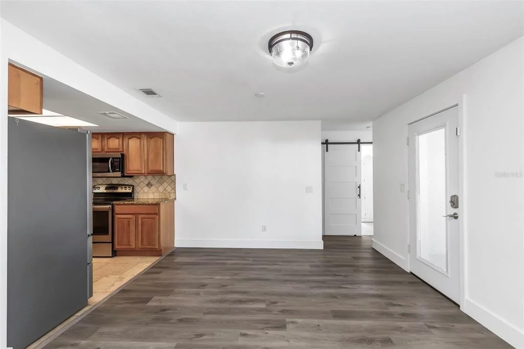 Photo of 1071 SUEMAR ROAD
