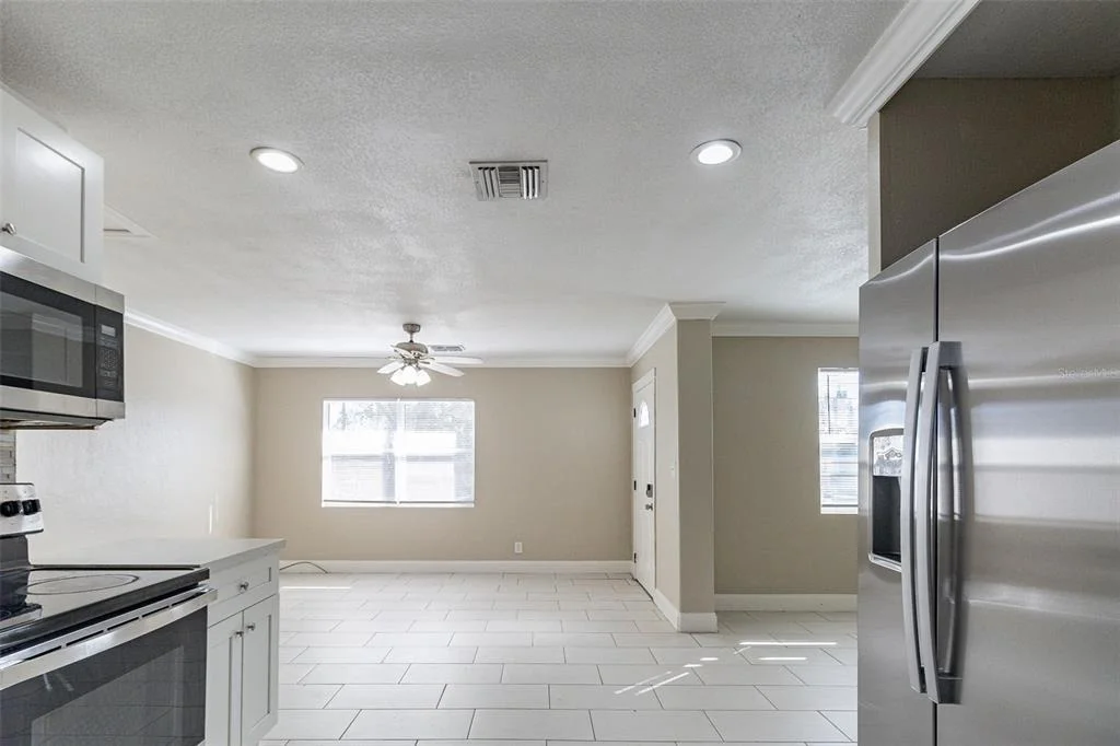 Photo of 4933 BALBOA DRIVE