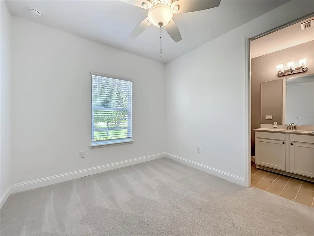 Photo of 2183 RAGLAN CIRCLE