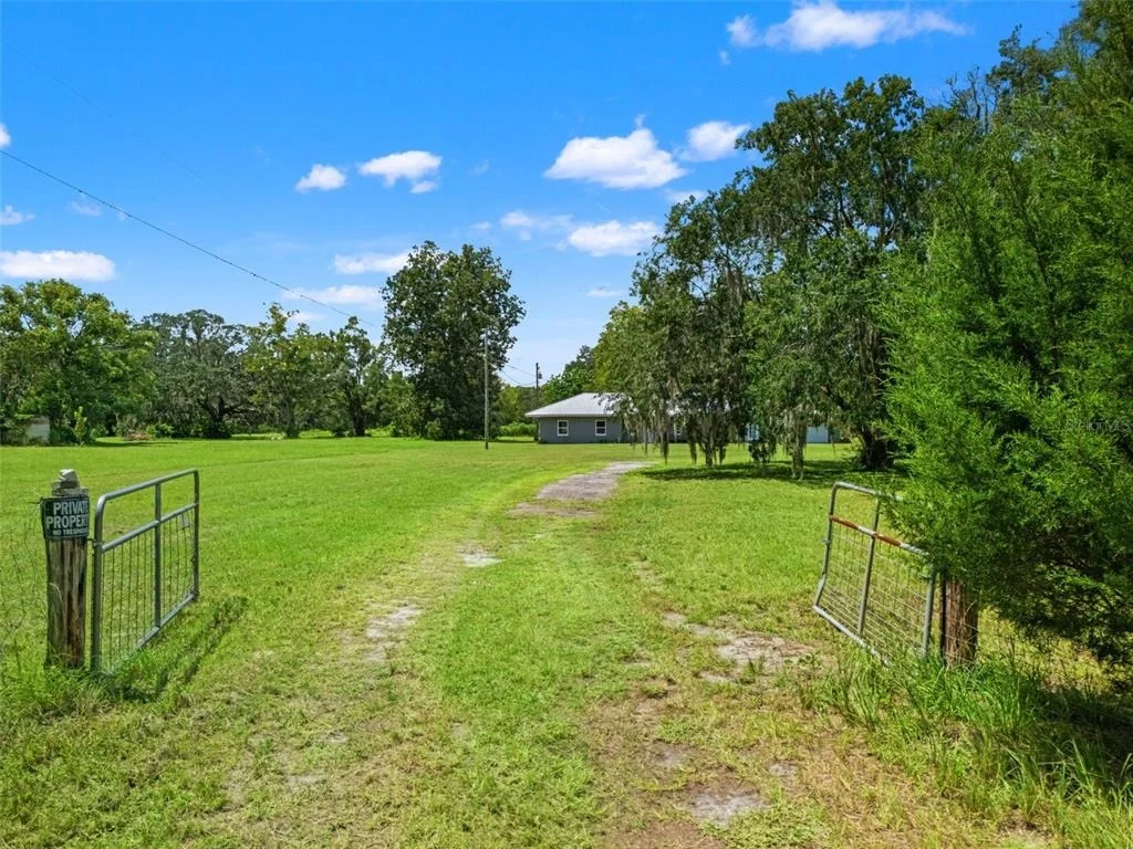Photo of 255 BENES ROAD