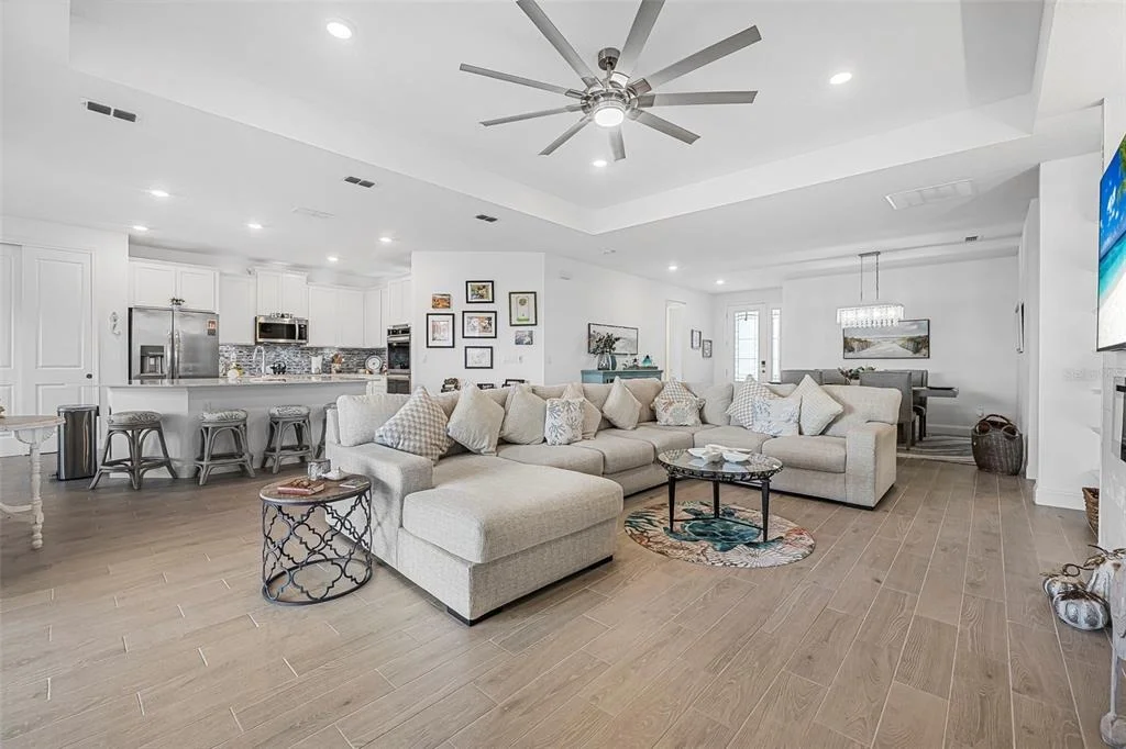 Photo of 2128 RAGLAN CIRCLE
