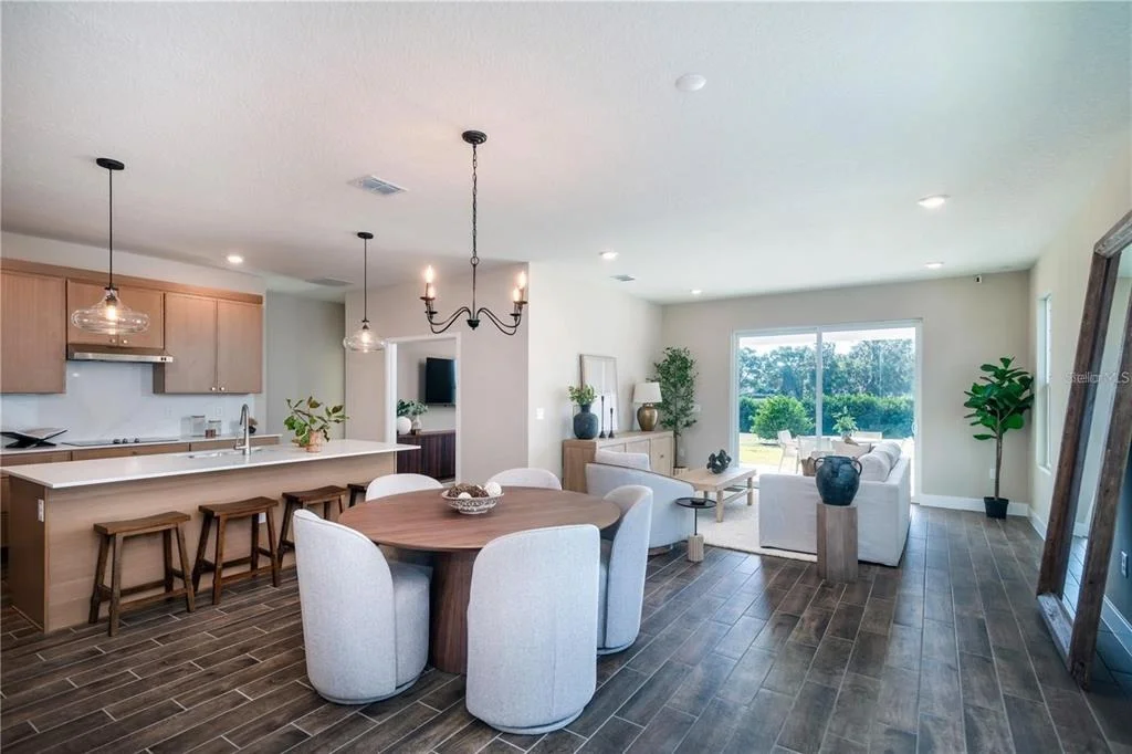 Photo of 82 SPRINGWOOD DRIVE