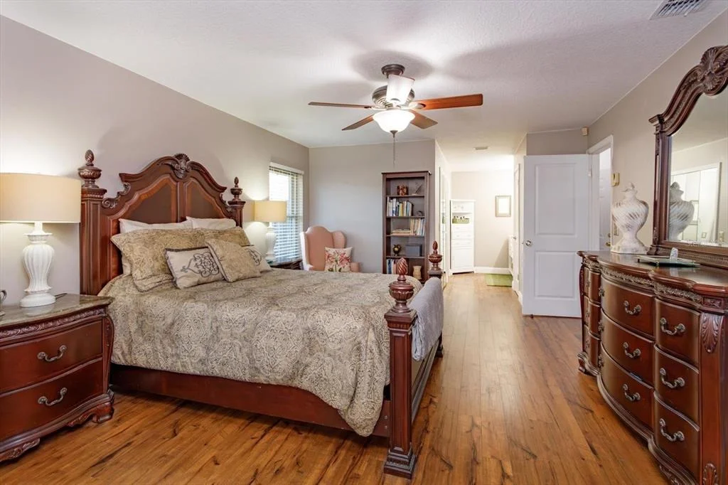 Photo of 9237 SABAL PALM CIRCLE