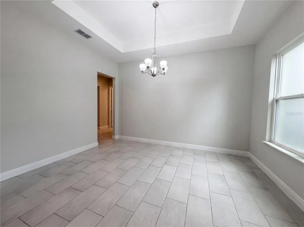 Photo of 432 NOWELL LOOP