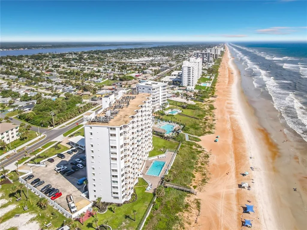 Photo of Unit 304 at 1051 OCEAN SHORE BOULEVARD