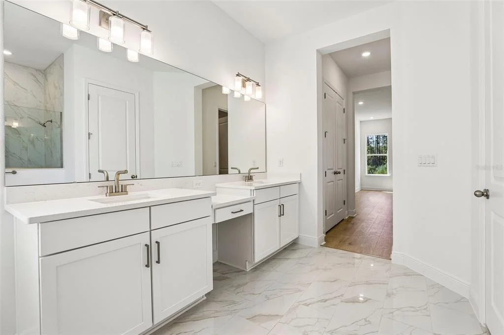 Photo of 14341 CREST PALM AVENUE