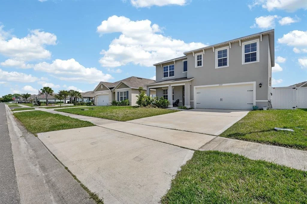 Photo of 1809 MYRTLEBROOKE DRIVE