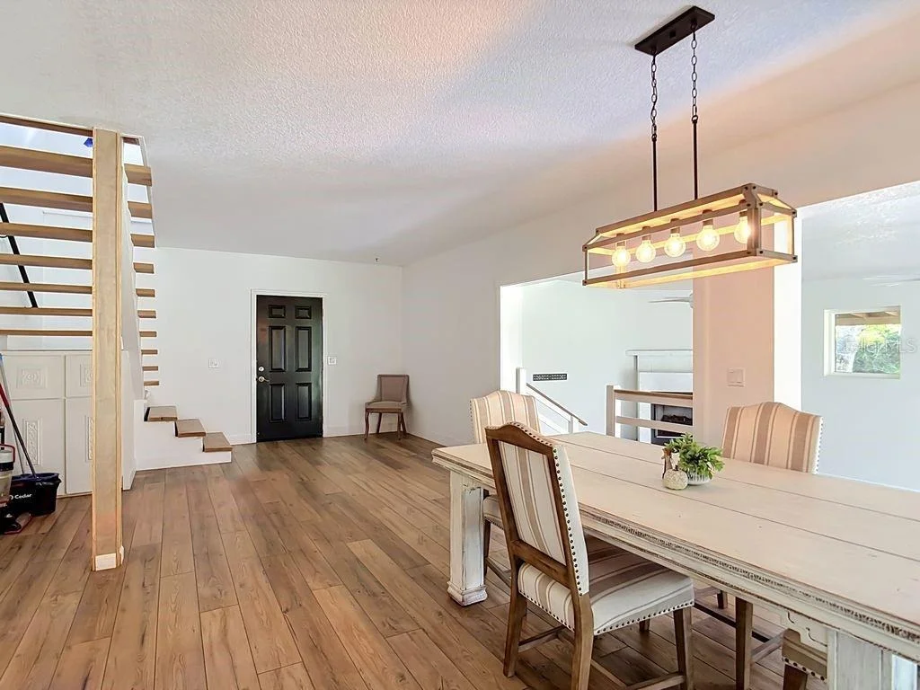 Photo of 1409 LAVILLA ROAD