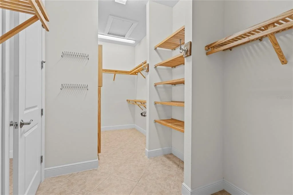Photo of 24252 GALLBERRY DRIVE