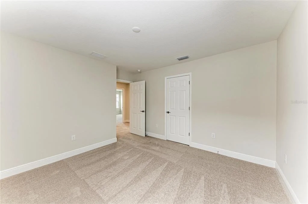 Photo of 13718 HEARTWOOD WAY