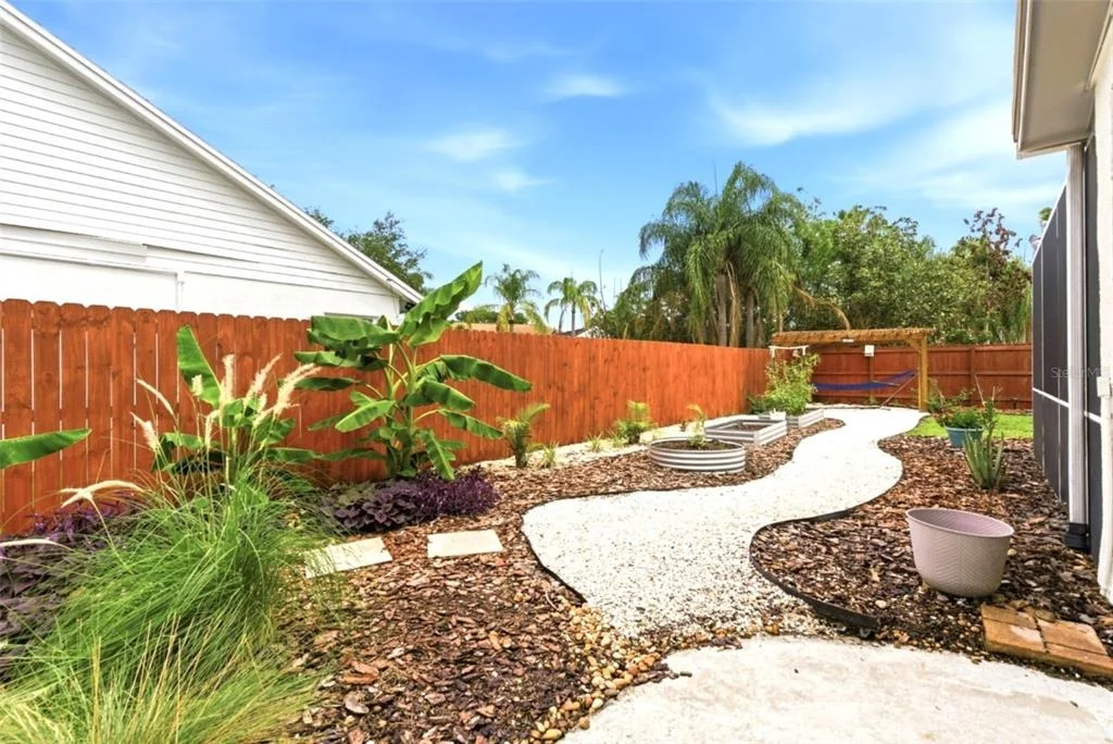 Photo of 1610 LEDGESTONE DRIVE