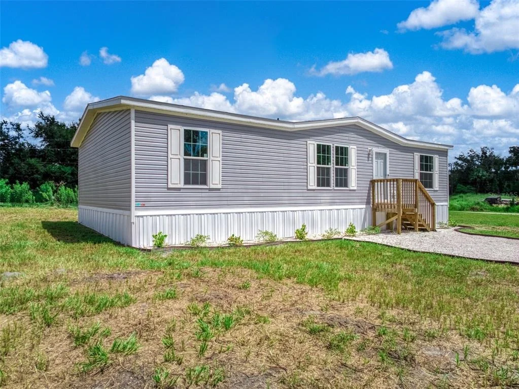 Photo of 762 SALLY PLACE
