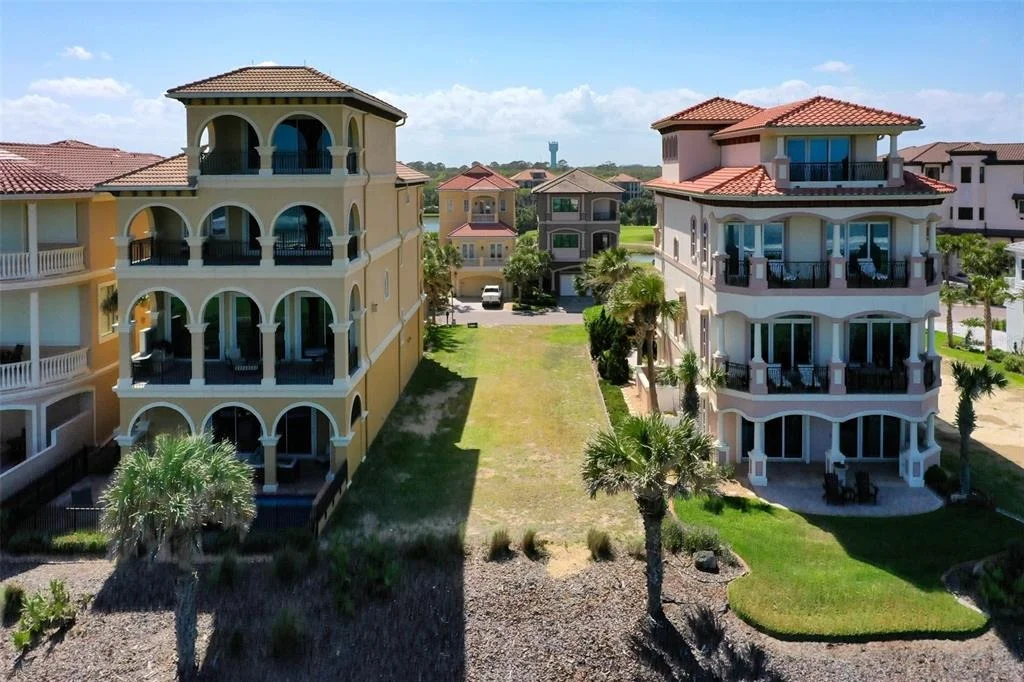 Photo of 356 OCEAN CREST DRIVE