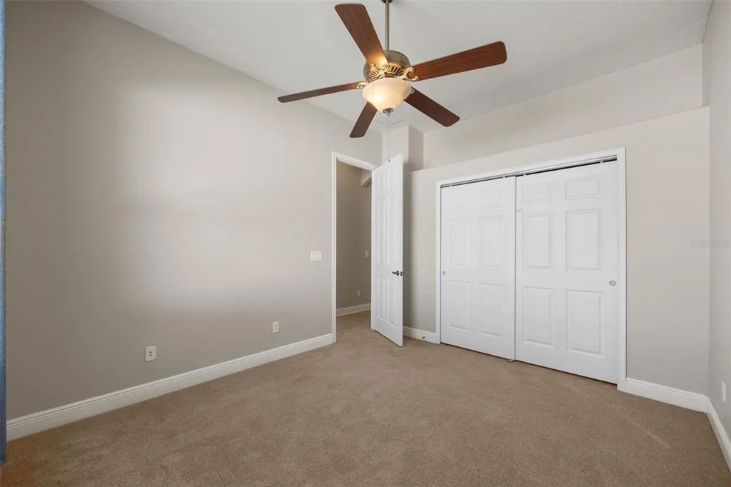 Photo of 6190 HEDGESPARROWS LANE