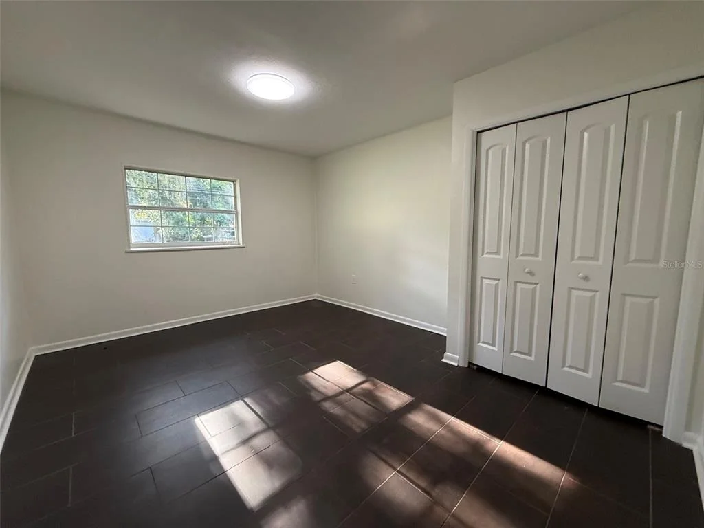 Photo of 2100 SE 50TH STREET