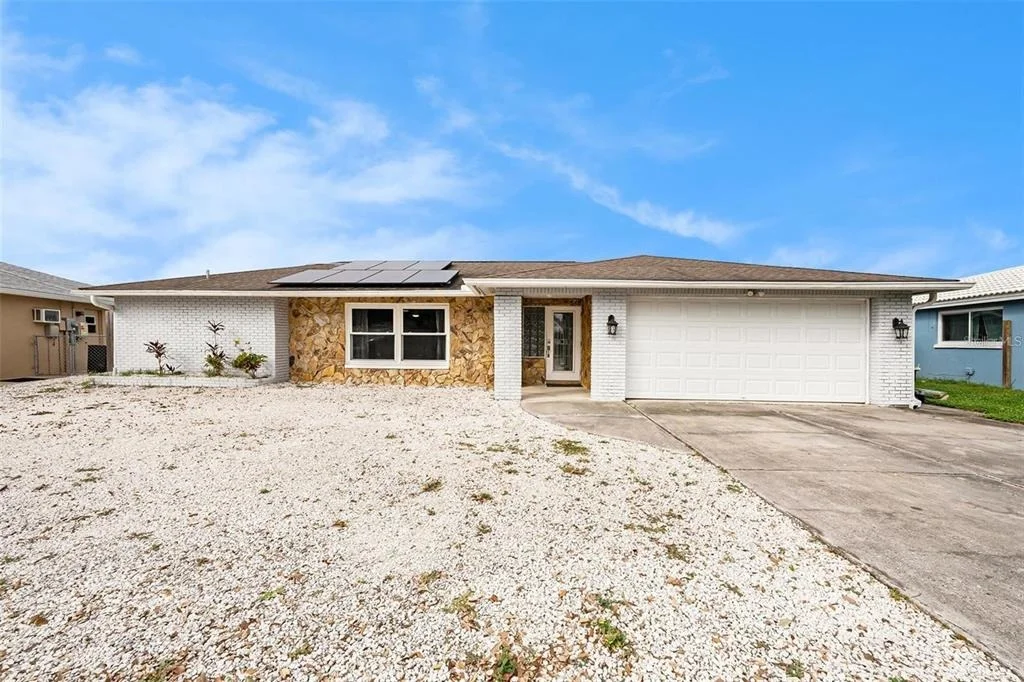 Photo of 1117 RUSHMORE DRIVE