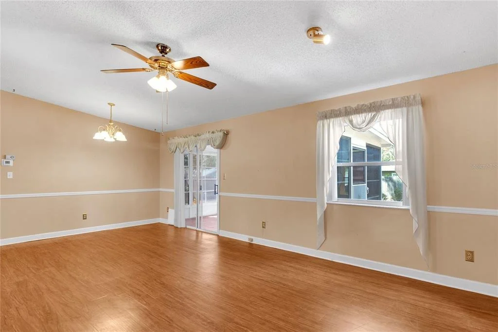 Photo of 611 SHERWOOD OAKS CIRCLE