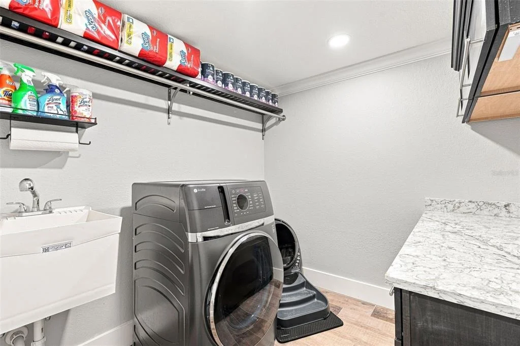 Photo of 2424 HARBOUR DRIVE