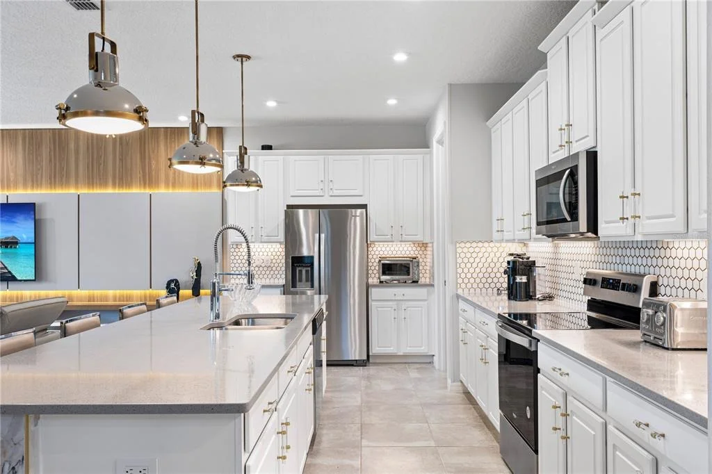 Photo of 8975 AMELIA DOWNS TRAIL