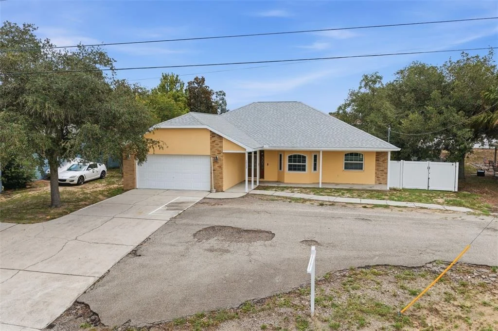 Photo of 10154 SPRING HILL DRIVE