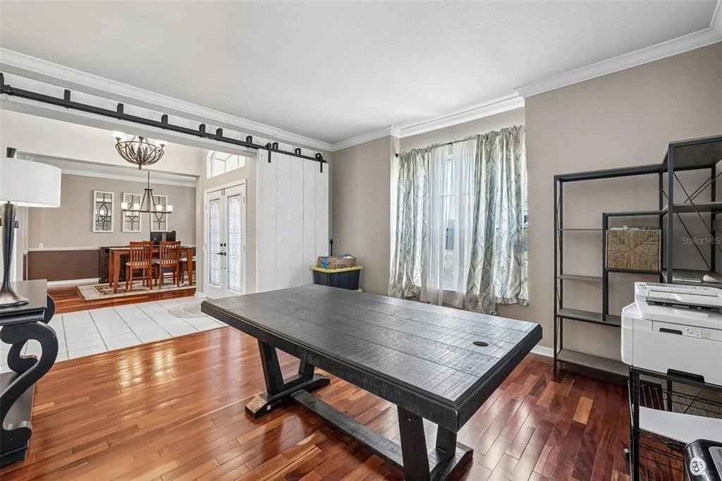 Photo of 1008 ROBINWOOD DRIVE