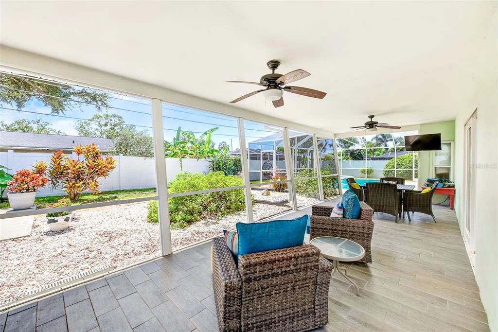 Photo of 809 JACARANDA DRIVE