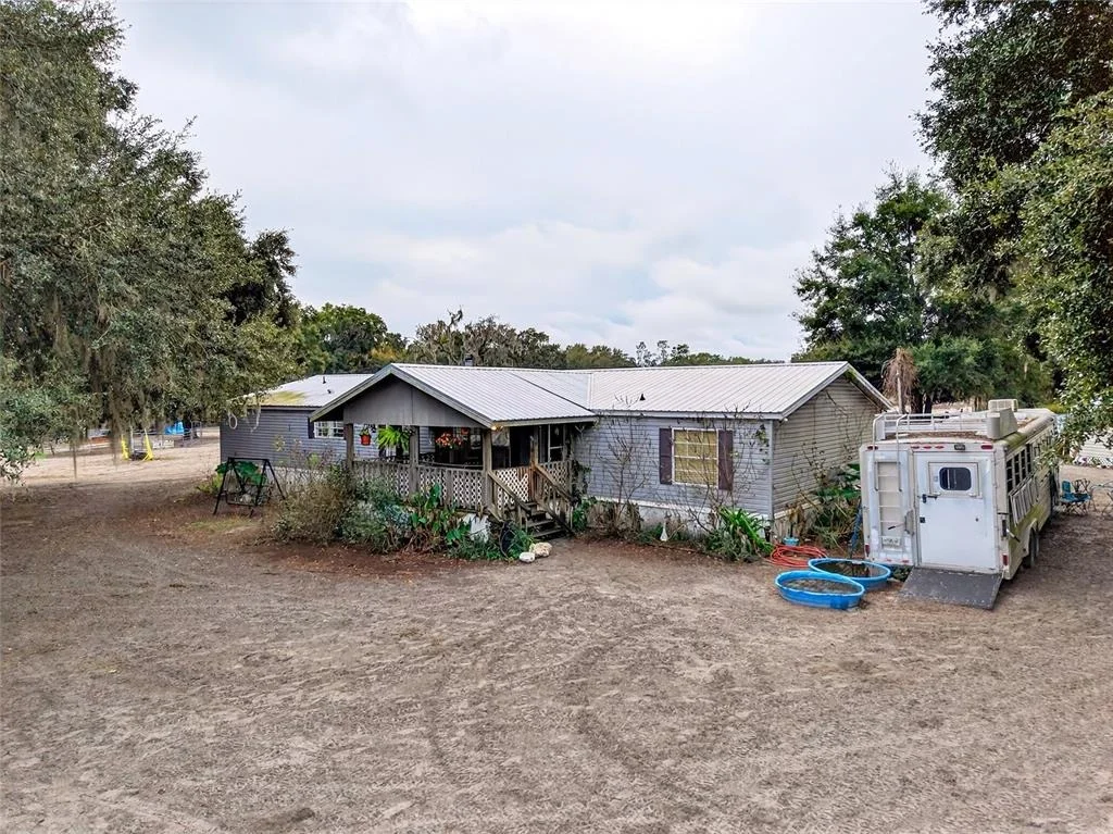 Photo of 650 NE 170TH AVENUE