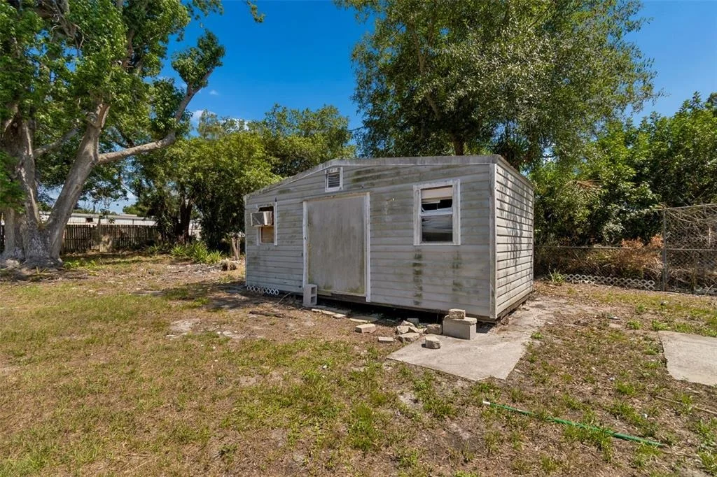 Photo of 1611 E SHELL POINT ROAD