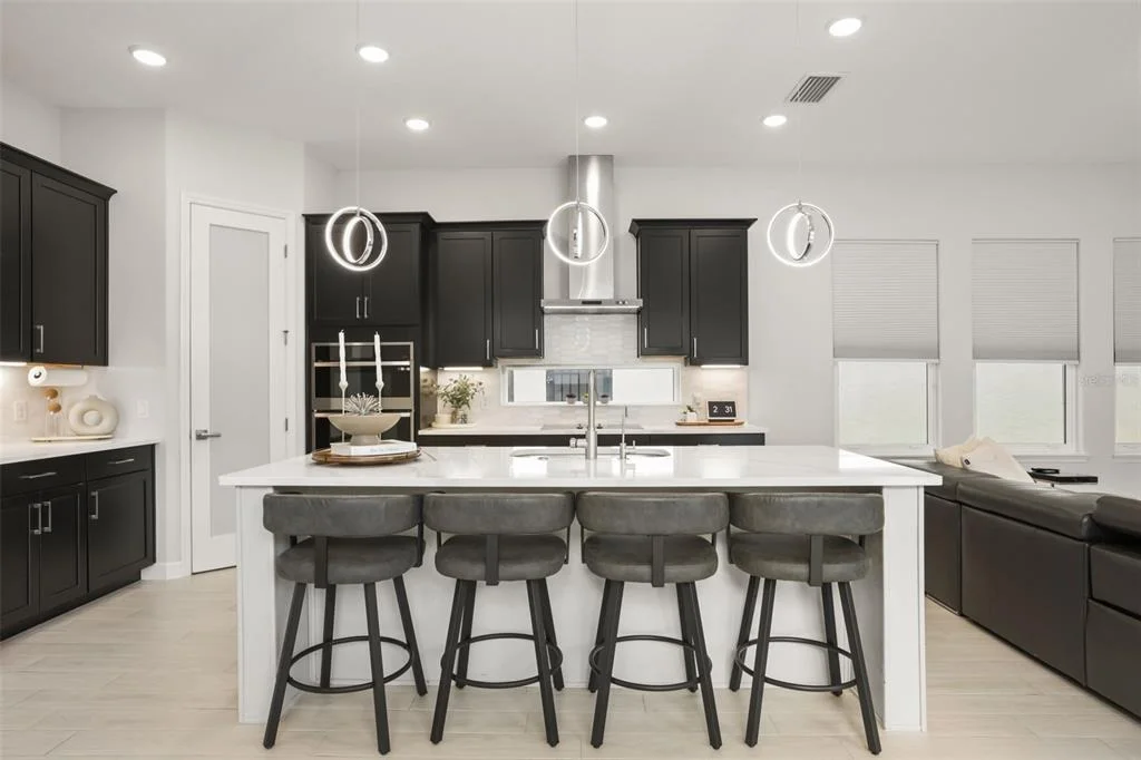 Photo of 260 HAMPTON LOOP