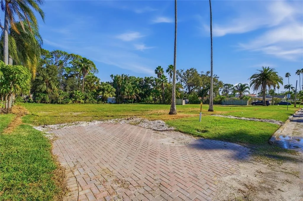 Photo of 1645 SANTA BARBARA DRIVE