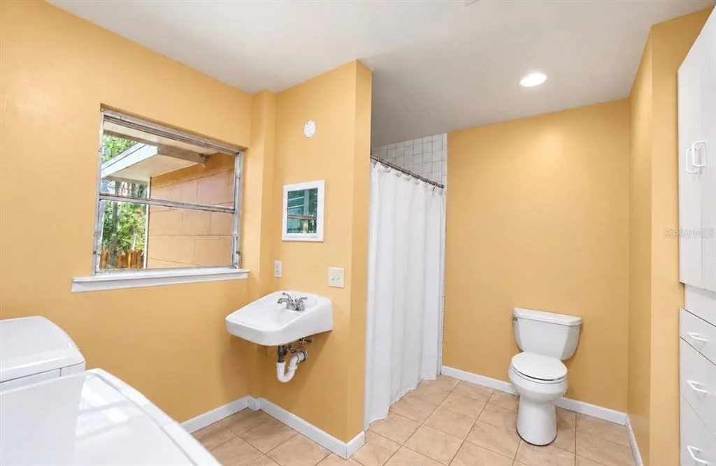 Photo of 1725 SAN MATEO DRIVE
