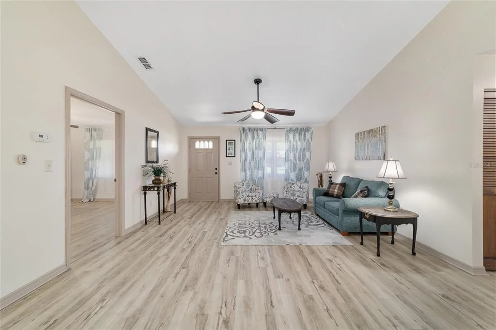 Photo of 4008 SE 61 PLACE