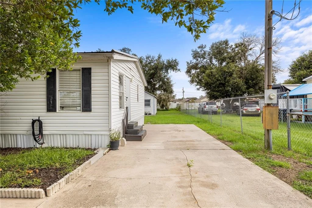 Photo of 4332 UPPER MEADOW ROAD