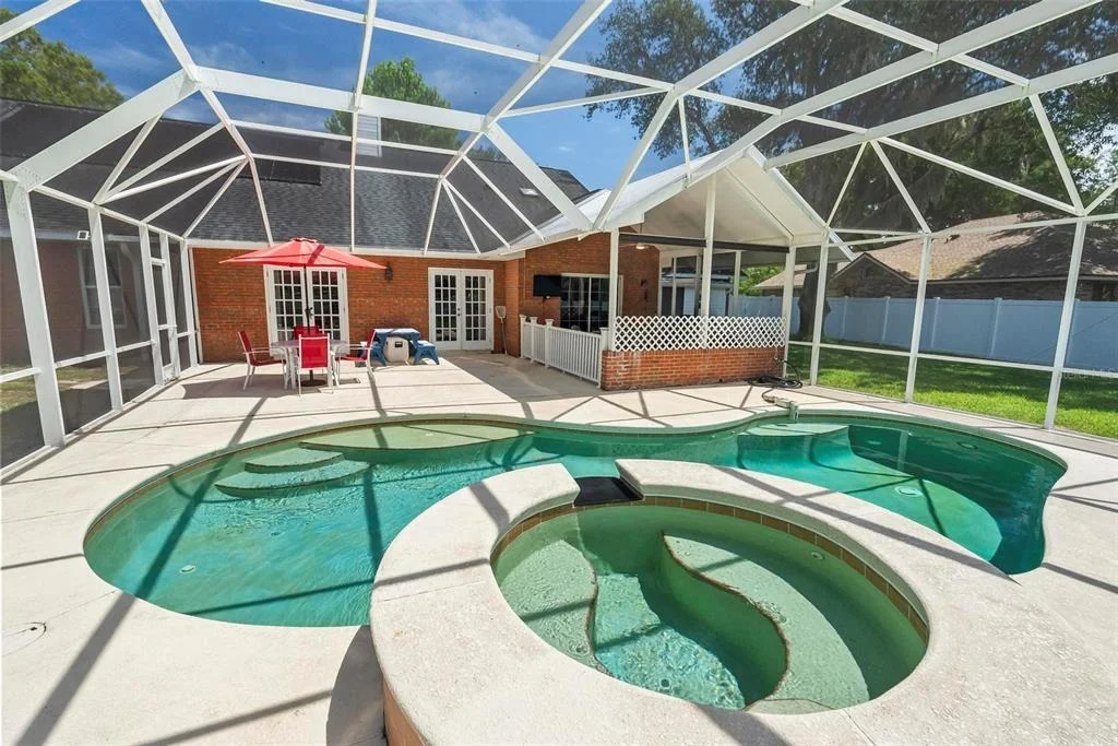 Photo of 27 WINDING CREEK WAY