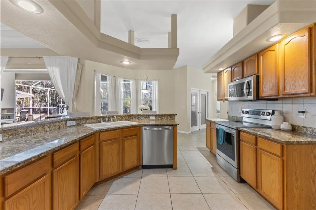 Photo of 14071 LINDEN DRIVE