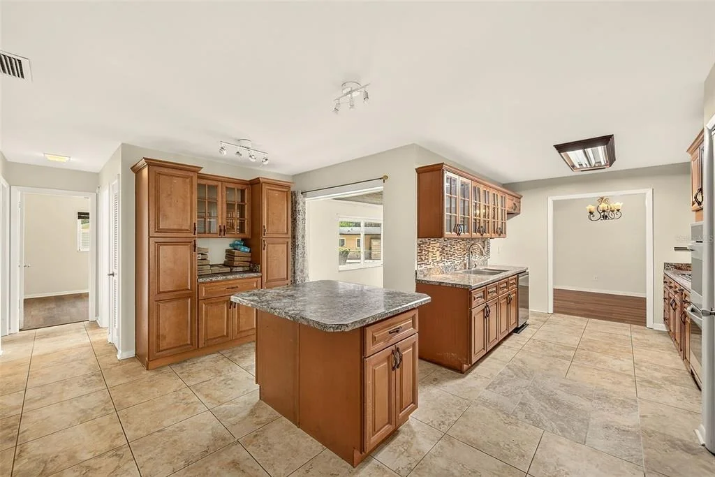 Photo of 303 SAINT AUGUSTINE AVENUE