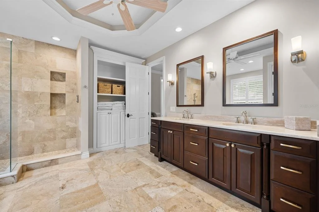 Photo of 6413 MACLAURIN DRIVE