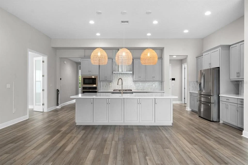 Photo of 5406 LIMELIGHT DRIVE