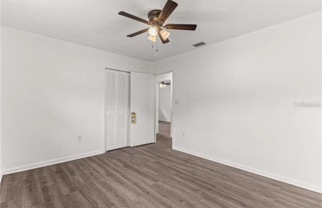 Photo of 46 LAKE COURT LOOP