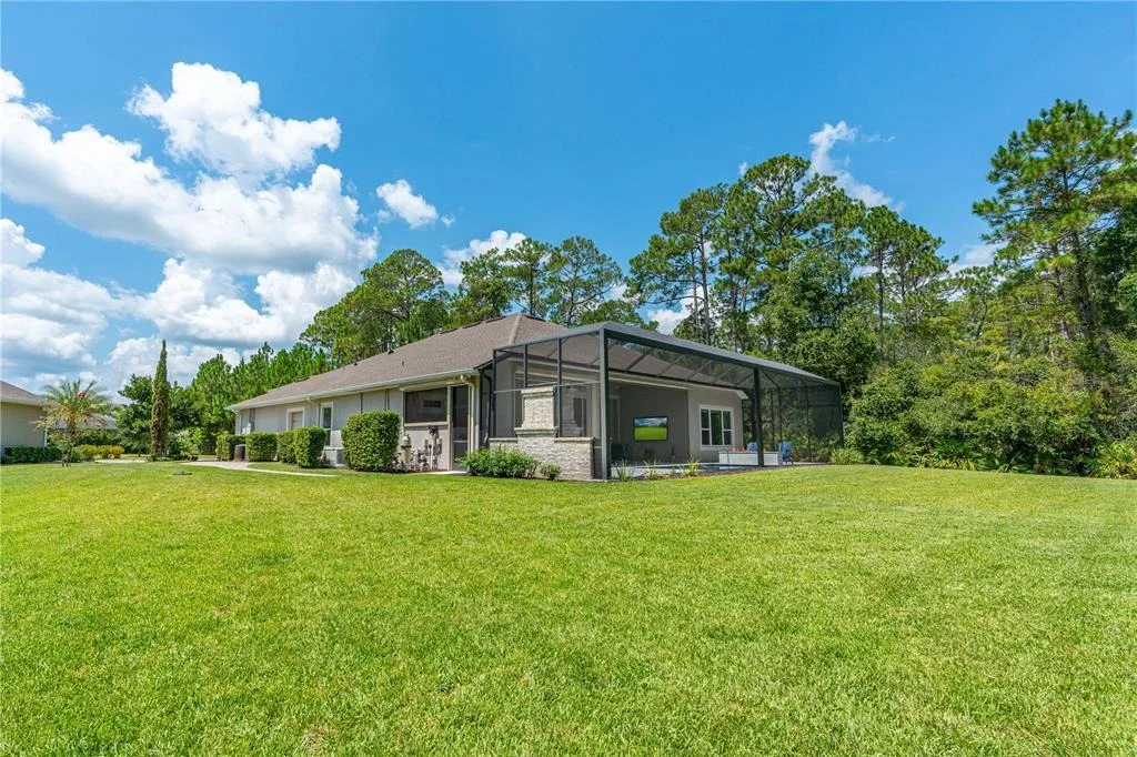 Photo of 214 ASHWOOD COURT