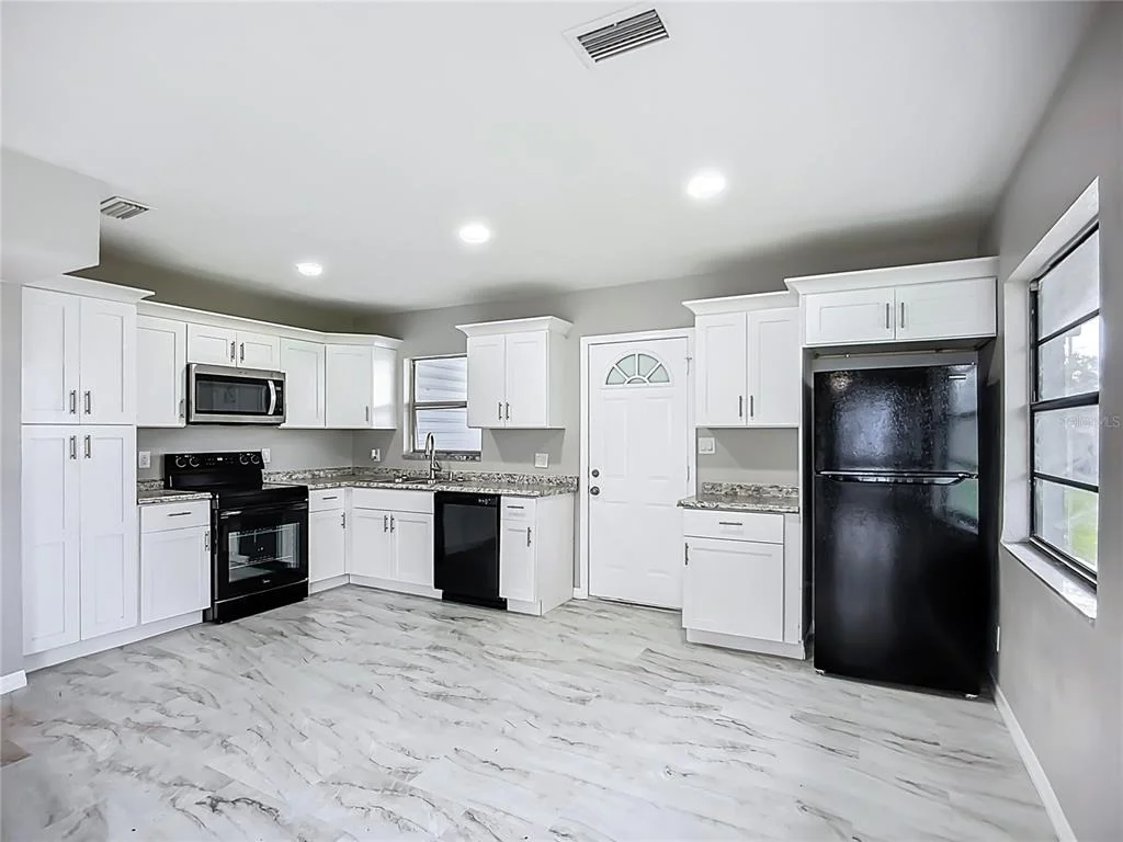 Photo of 6228 FLORIDA CIRCLE W