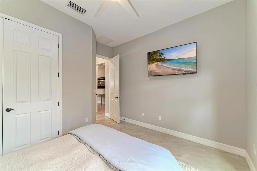 Photo of 6070 BRANDON RUN