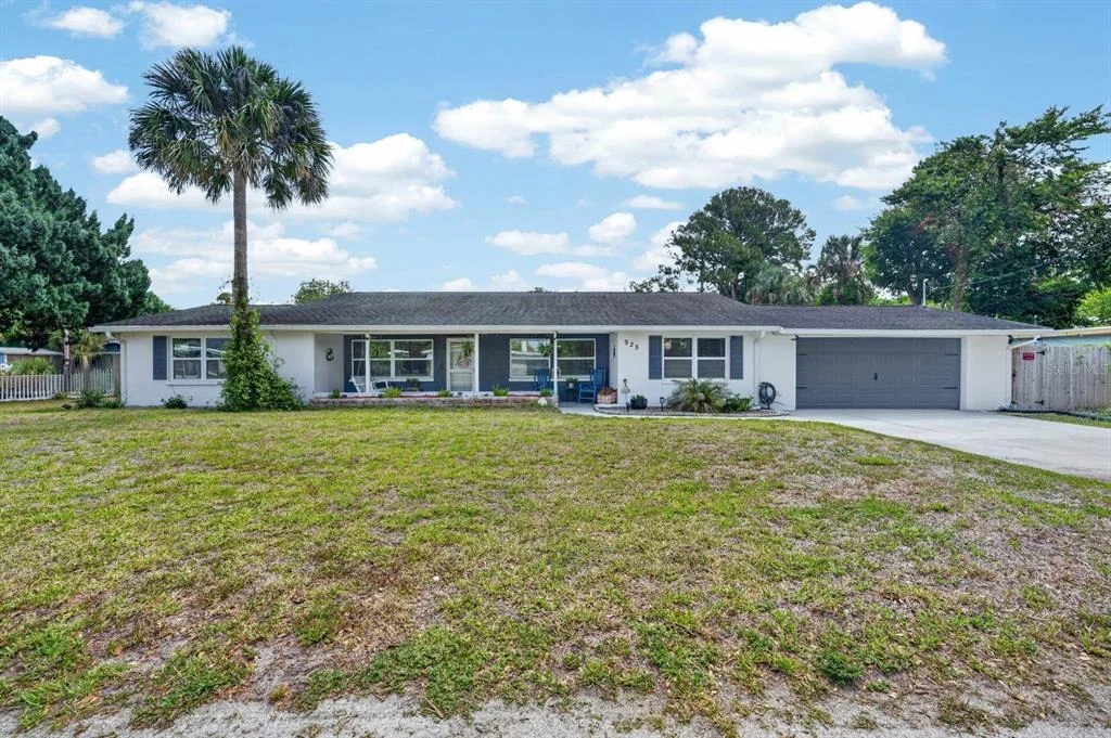 Photo of 925 FLAGLER AVENUE