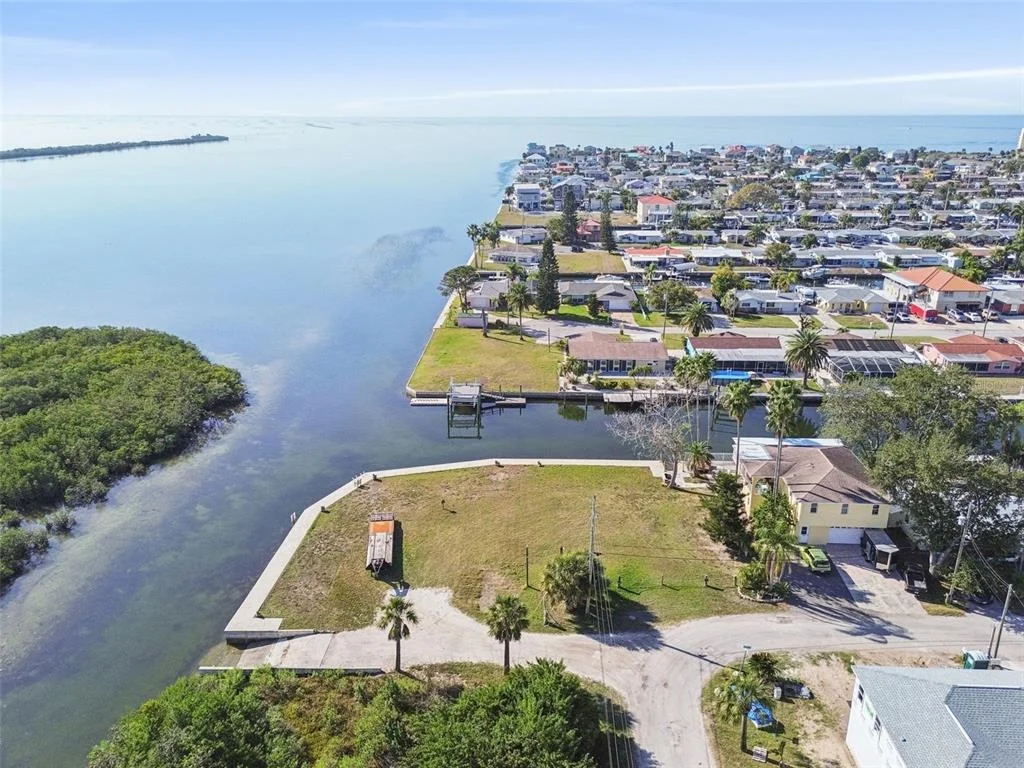 Photo of 6374 BOATYARD DRIVE