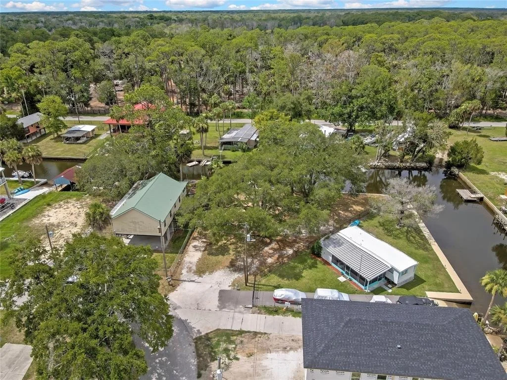 Photo of 6134 ISLAND DRIVE
