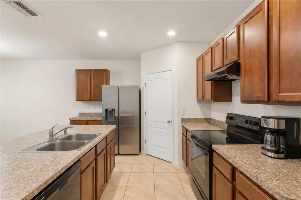 Photo of 943 SUMMER GLEN DRIVE